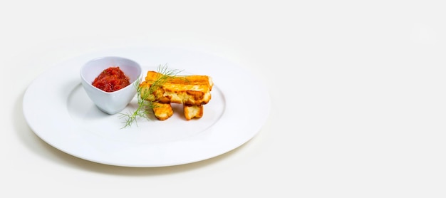 Блюдо на столе